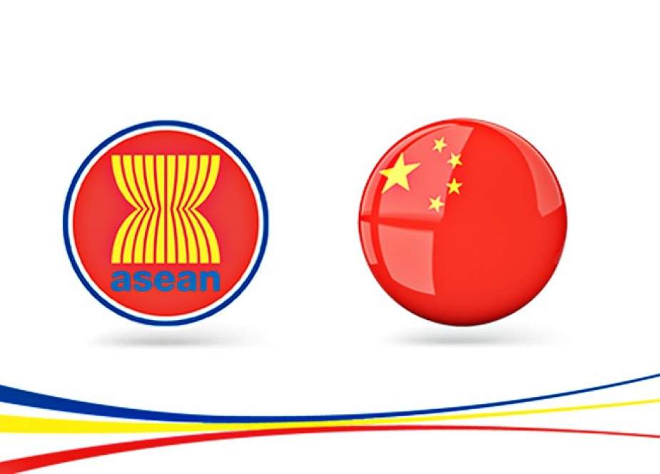 ASEAN and China.jpg