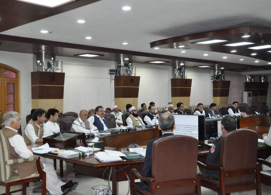 پختونخوا کابینہ کا اجلاس، پنجاب سے آٹے کی ترسیل پر پابندی کی شدید مذمت