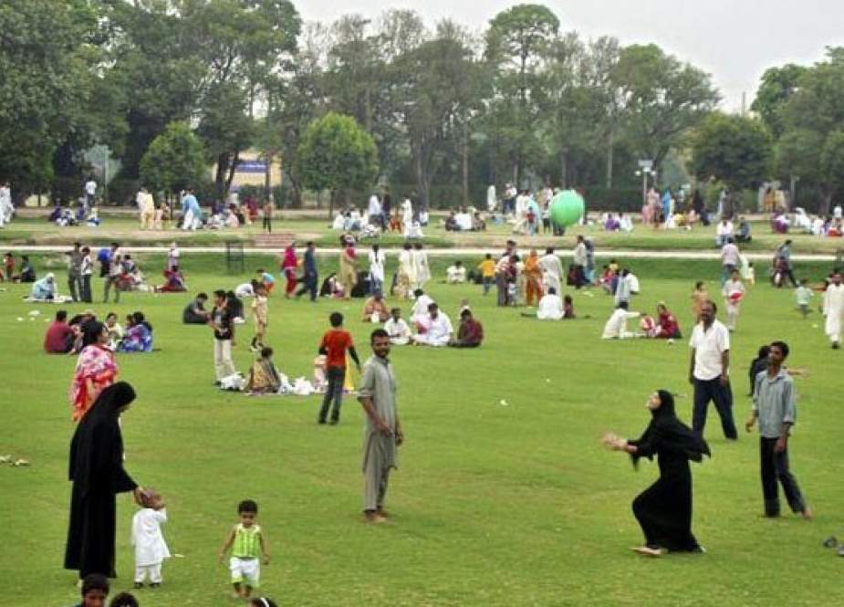 پنجاب حکومت نےآج سے تمام پبلک پارکس کھولنے کا اعلان کر دیا