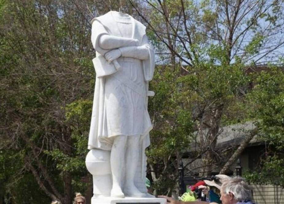 چرا مردم آمریکا مجسمه "کریستف کلمب" را تخریب می‌کنند؟