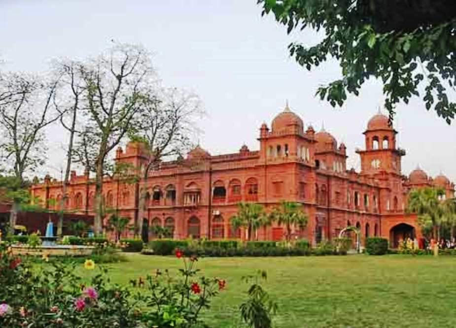 پنجاب کی سرکاری یونیورسٹیز کی خود مختاری ختم کرنے کا فیصلہ