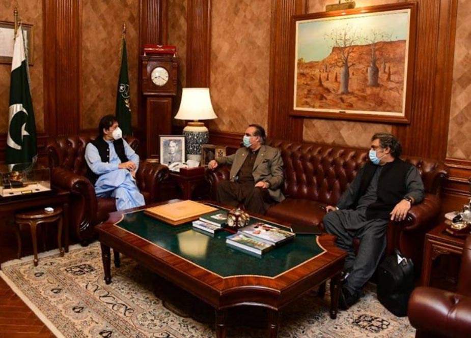 وزیراعظم کی گورنر سندھ سے ملاقات، ترقیاتی منصوبوں اور صوبے کی سیاسی صورتحال پر تبادلہ خیال