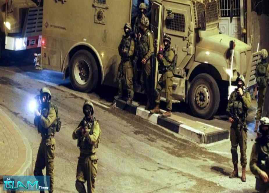 فلسطینی مغربی کنارے پر غاصب صیہونی فوج کا وسیع کریک ڈاؤن، 1 خاتون سمیت متعدد فلسطینی گرفتار