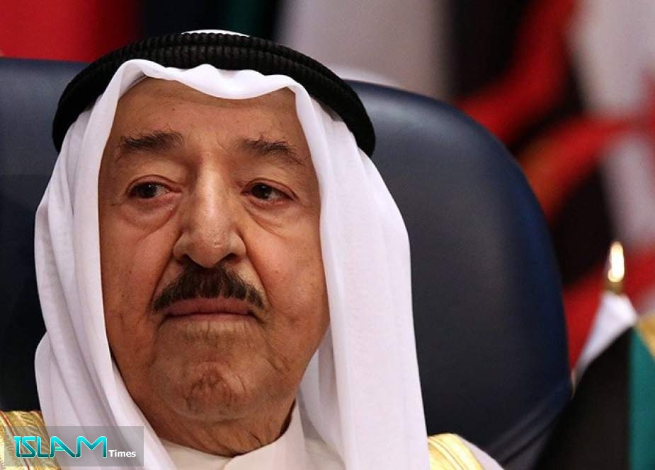 أمير الكويت يدعو إلى الحزم في مكافحة الفساد