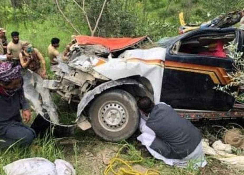 جنوبی وزیرستان میں زائرین کی گاڑی کو حادثہ، 5 افراد جاں بحق