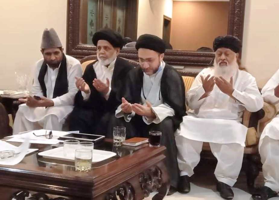 لاہور، دربار بی بی پاکدامنؒ کے توسیع منصوبہ کے حوالے سے علماء و مشائخ کا اجلاس