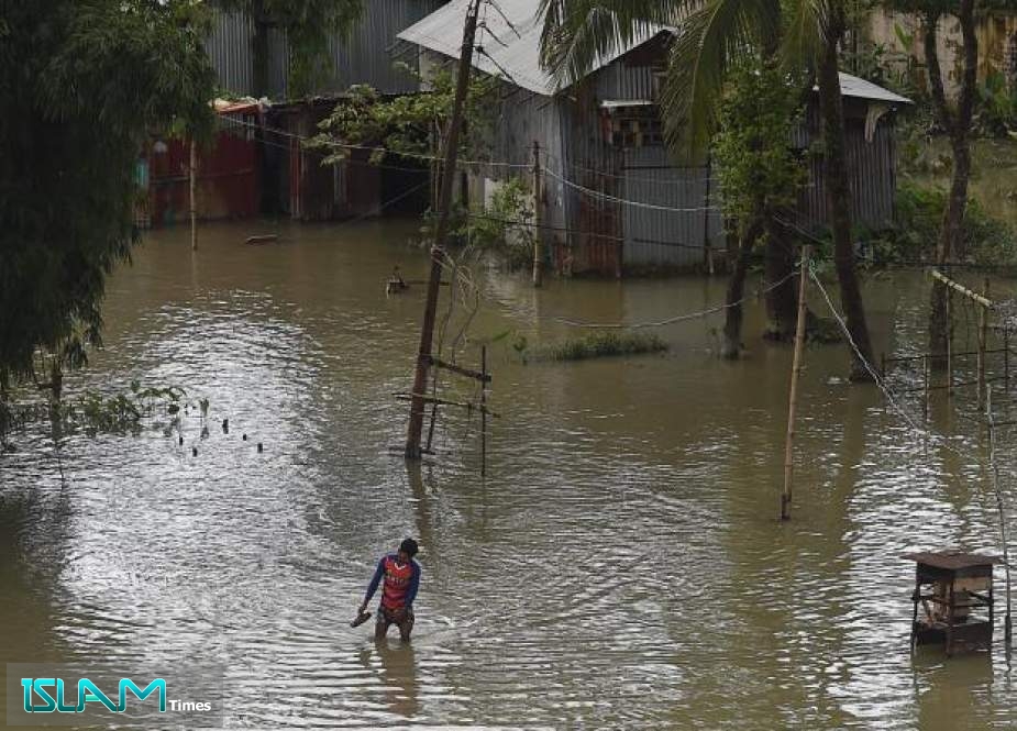 Over 1 Million Marooned in Bangladesh As Floods Worsen
