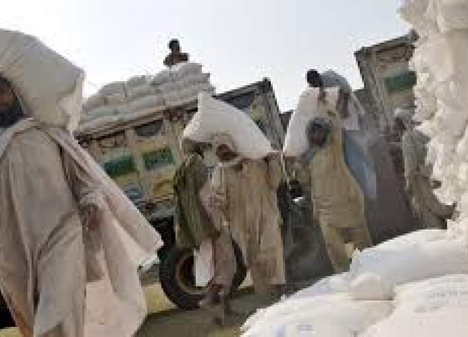 پشاور میں سستے داموں آٹے کی فروخت کیلئے مختلف علاقوں میں 25 پوائنٹس قائم