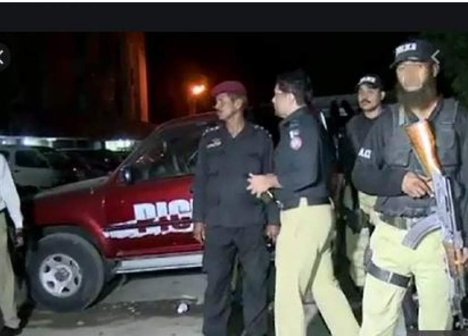 چلاس، دہشتگردوں کی فائرنگ سے 5 پولیس اہلکاروں سمیت 7 افراد جاں بحق