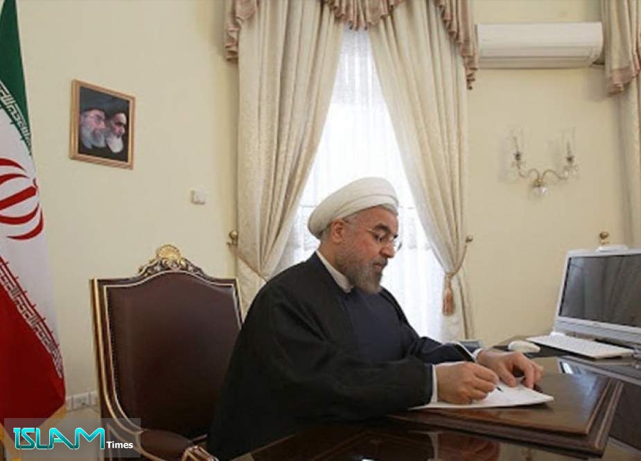 الرئيس روحاني يهنئ قادة الدول الاسلامية بعيد الأضحى