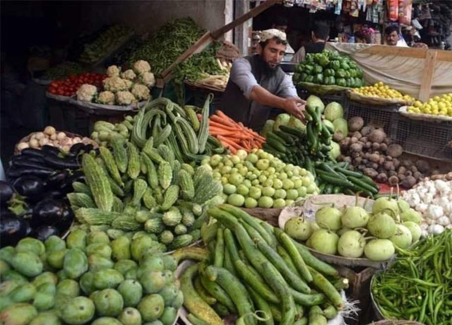 پشاور میں سبزیوں کی قیمتوں کو پر لگ گئے، عام آدمی کی قوت خرید سے باہر