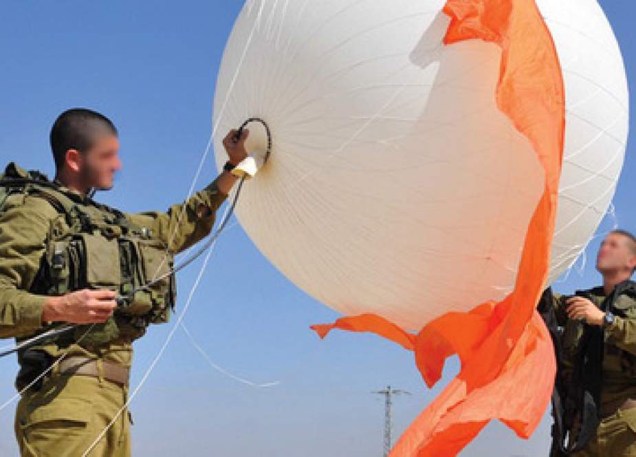 Israeli Launches Spying balloon over Houla, in South Lebanon.jpg