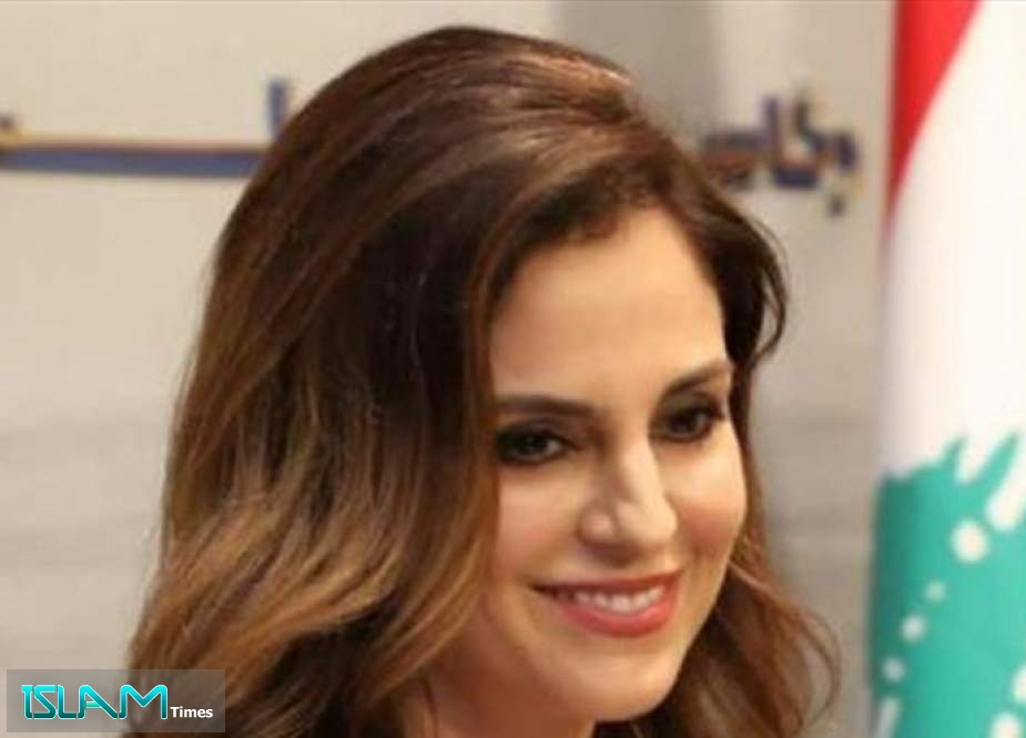 هل تستقيل وزيرة اعلام لبنان من الحكومة؟
