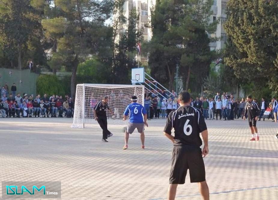 دمشق توقف كافة النشاطات الرياضية وتغلق الأندية