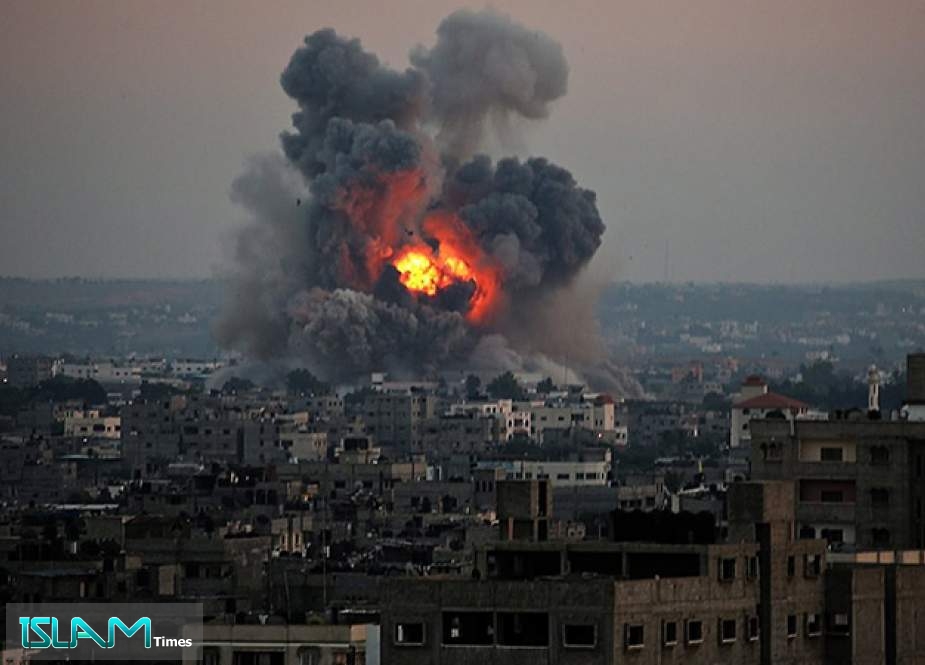 الكيان الصهيونيّ ينقل معركته الداخليّة إلى غزة.. الغايات والأهداف؟