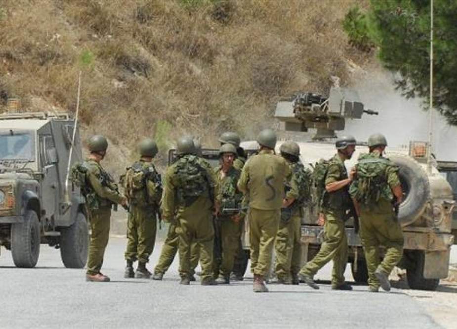 Pasukan Israel di perbatasan Libanon (PressTV).