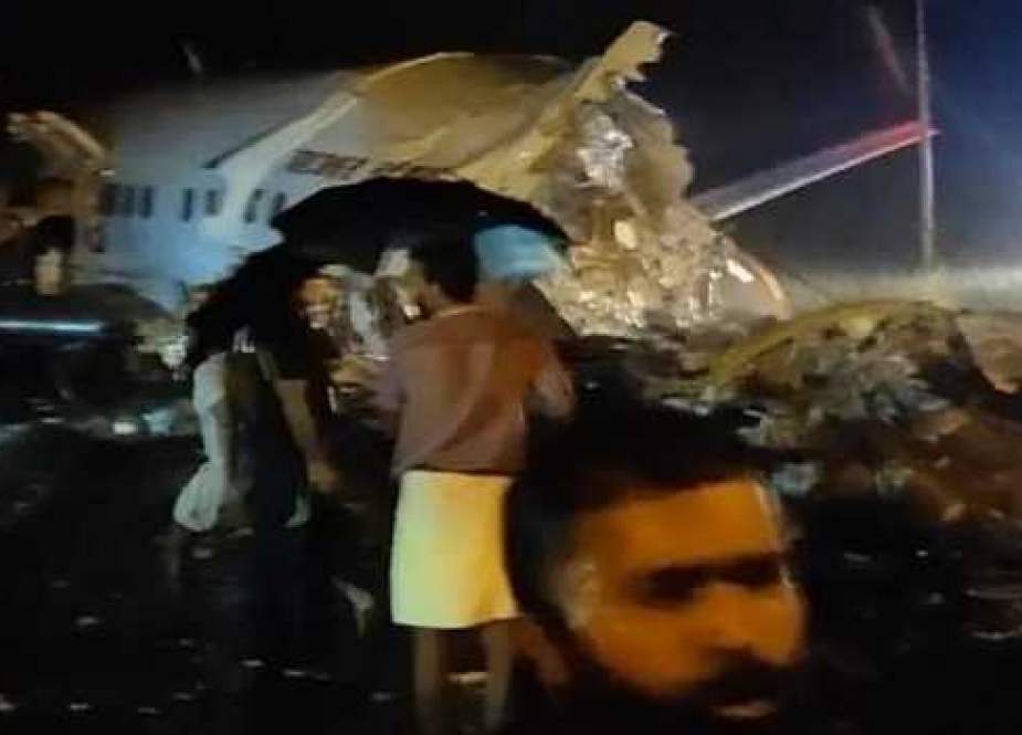 بھارت، کیرالہ طیارہ حادثے میں 18 افراد کی موت کی تصدیق