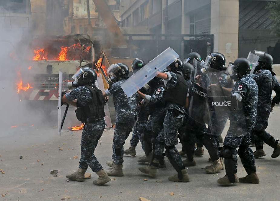 Police Clashes With Protesters in Beirut, Lebanon.jpg