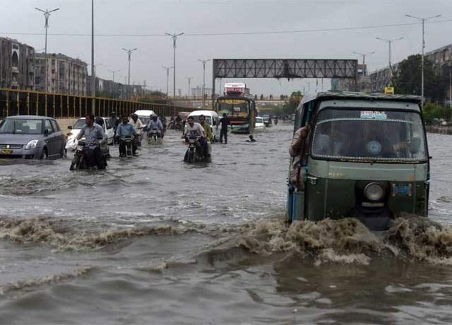 کراچی میں چوتھے روز بھی بارش کا امکان