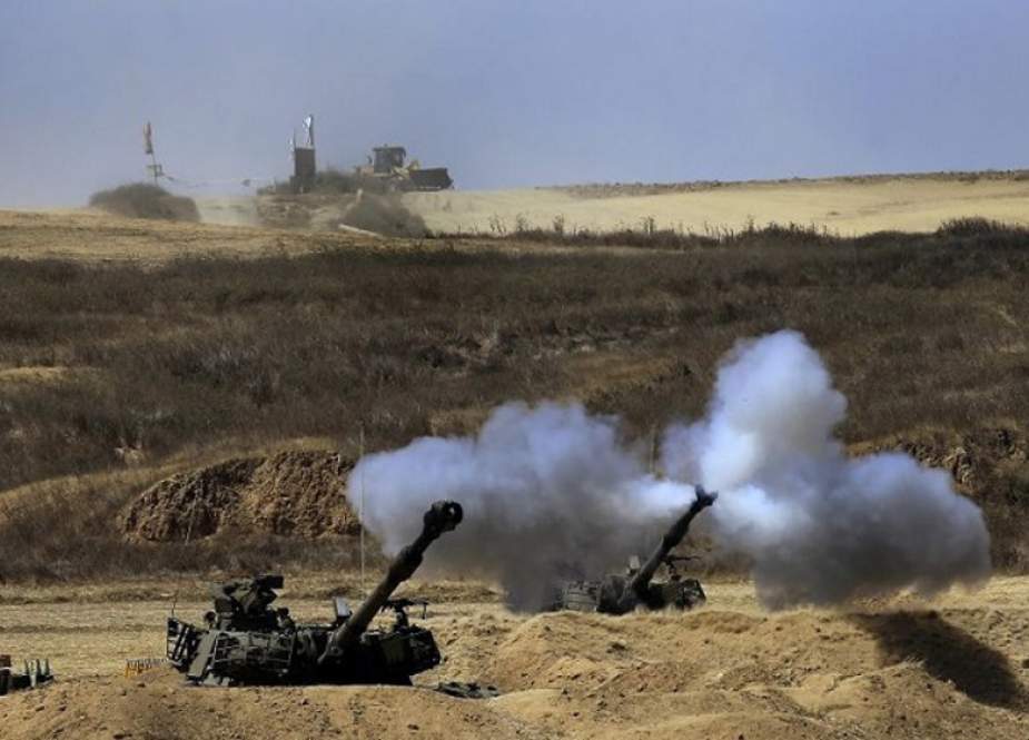 Tank Israel Gempur Jalur Gaza Tengah Yang Terkepung 