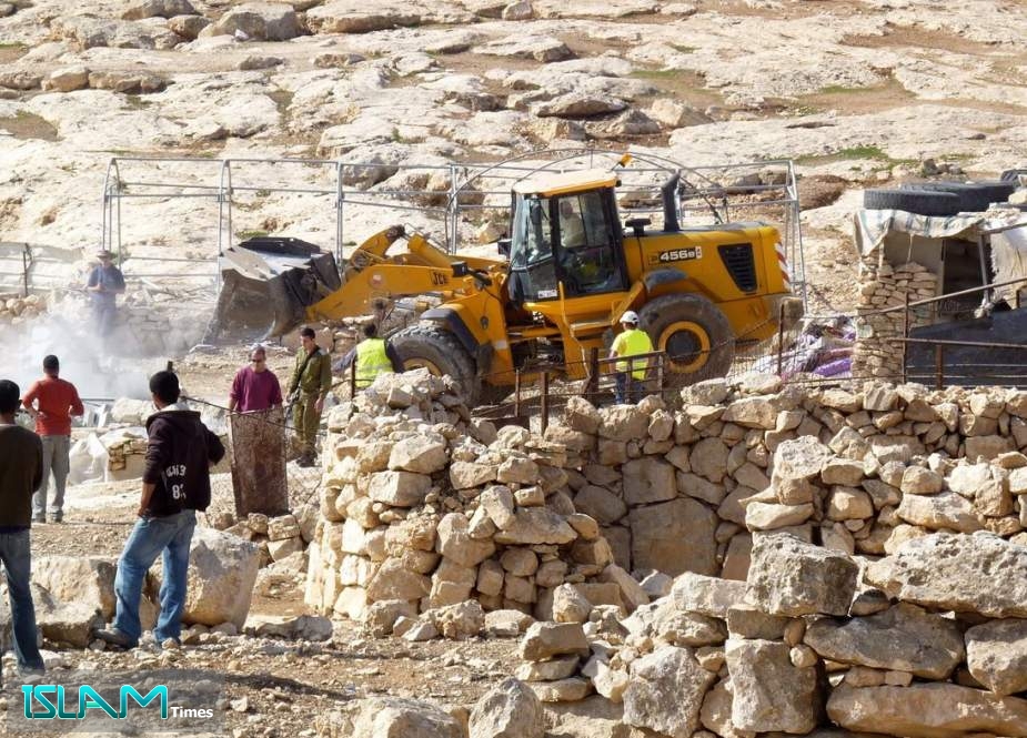 5 Homeless As Israel Demolishes Palestinian Home, Seizes Water Pumps