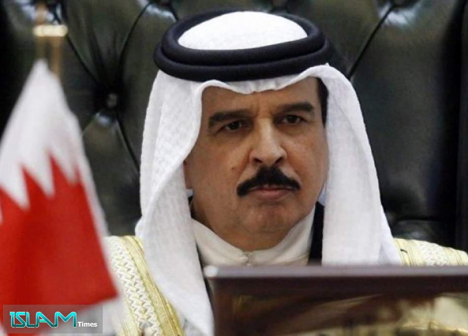 مستشار ملك البحرين يكشف موعد التطبيع البحريني ‘‘الاسرائيلي‘‘