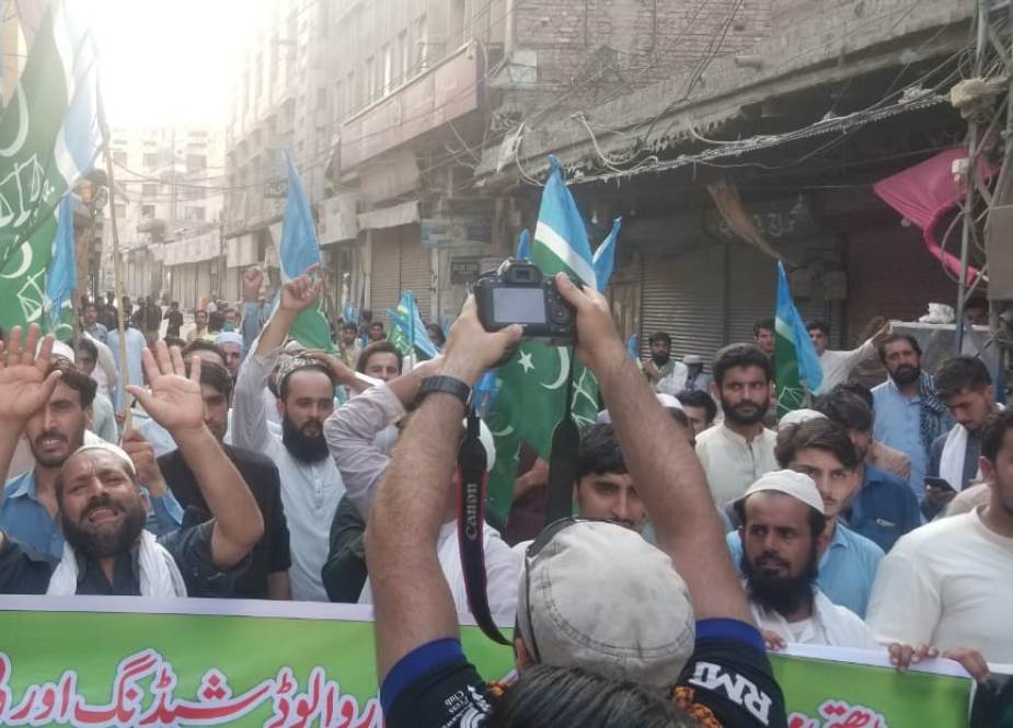 پشاور میں جماعت اسلامی کی یکجہتی فلسطین ریلی