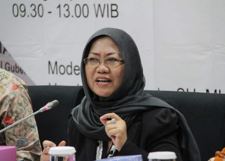 R. Siti Zuhro, Profesor Riset dari Pusat Penelitian Politik Lembaga Ilmu Pengetahuan Indonesia (LIPI)