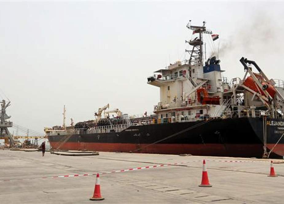 Saudi Mencegah Lebih Dari Selusin Kapal Tanker Yaman Untuk Menurunkan Kargo Penting