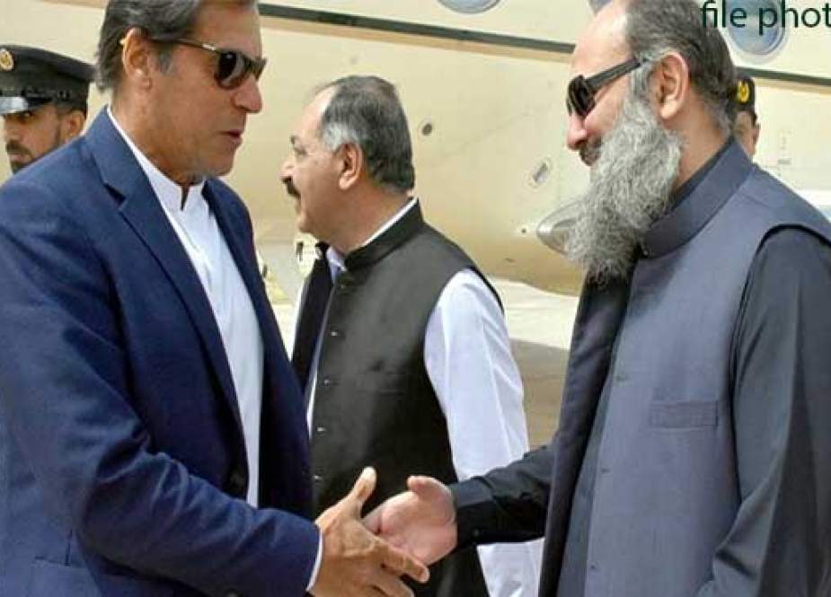 وزیراعظم عمران خان ایک روزہ سرکاری دورے پر کوئٹہ پہنچ گئے
