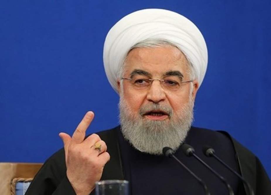روحاني: الحكومة تبذل جهودها لعدم توقف عجلة الانتاج