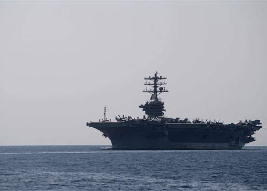 USS Nimitz transits the Strait of Hormuz.jpg