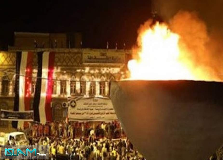 العاصمة اليمنية تشهد إيقاد شعلة العيد السادس لثورة 21 سبتمبر