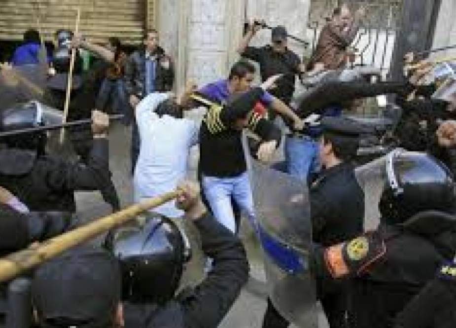 العفو الدولية تطالب مصر بوقف استخدام القوة ضد المتظاهرين