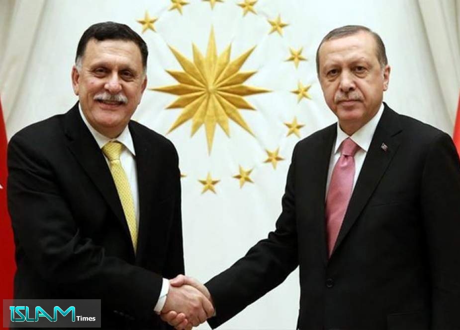 أردوغان والسراج يؤكدان على الحل السياسي للأزمة في ليبيا