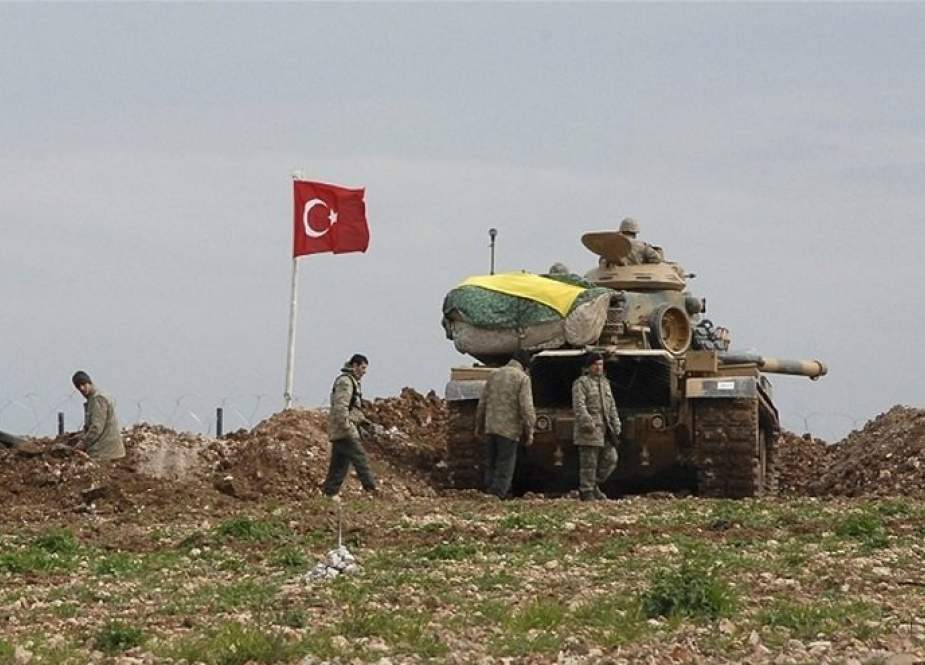 تركيا تمدد استخدام قواتها في العراق وسوريا لمدة عام