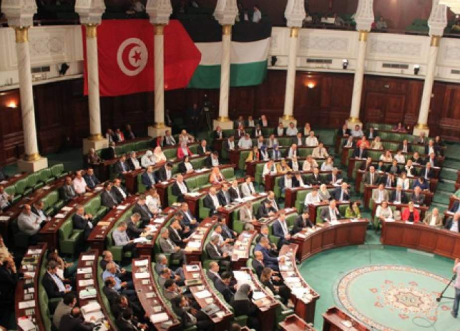 كورونا يضرب البرلمان التونسي