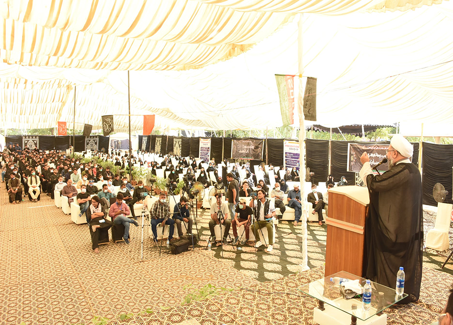 جامعہ کراچی میں عظیم الشان یوم حسین (ع)، بڑی تعداد میں طلباء اور اساتذہ کی شرکت