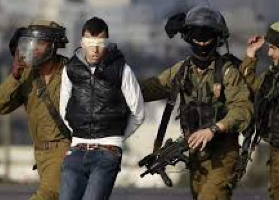 الاحتلال يعتقل شبانا فلسطينيين بالقدس والضفة