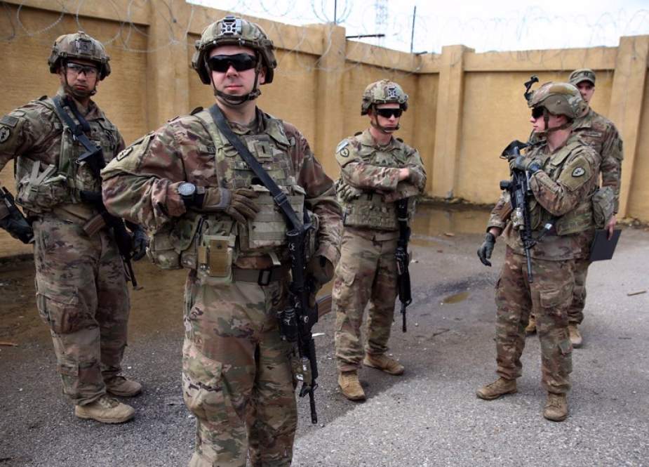 US army soldiers, part of the US-led coalition in K1 Air Base northwest of Kirkuk in northern Iraq.jpg