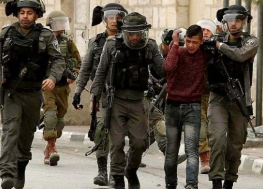 قوات الاحتلال تعتقل 17 فلسطينيا من الضفة