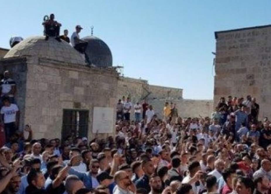 دعوات فلسطينية للحشد داخل مسجد الأقصى بعد إغلاق دام شهر