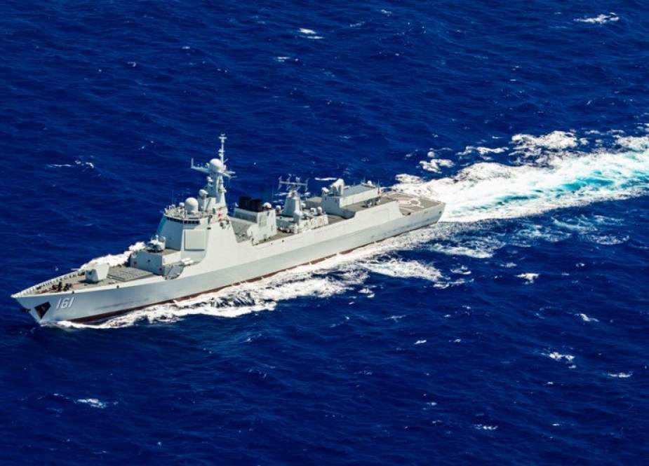 Hohhot (Hull 161), kapal perusak kawal rudal milik Komando Armada Selatan Tentara Pembebasan Rakyat China (PLA).jpg