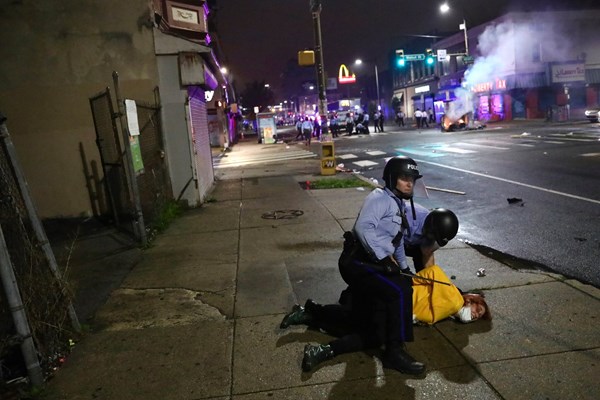 فیلاڈیلفیا میں پولیس کے ہاتھوں ایک اور سیاہ فام نوجوان قتل
