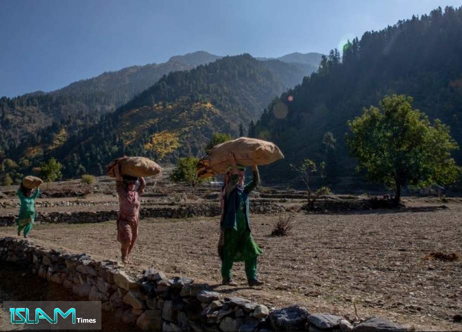 Kashmiris Decry ‘Land Grab’ as India Enacts New Laws