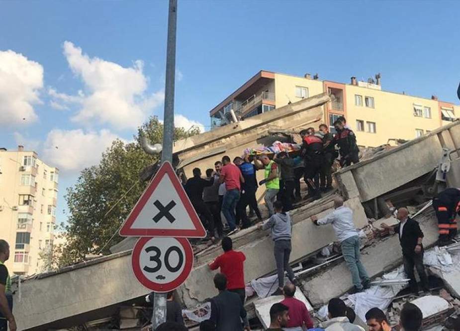 12 قتيلا وأكثر من 400 جريح بالزلزال التركي