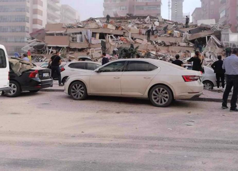 6 Tewas Saat Gempa Kuat Mengguncang Turki, Yunani