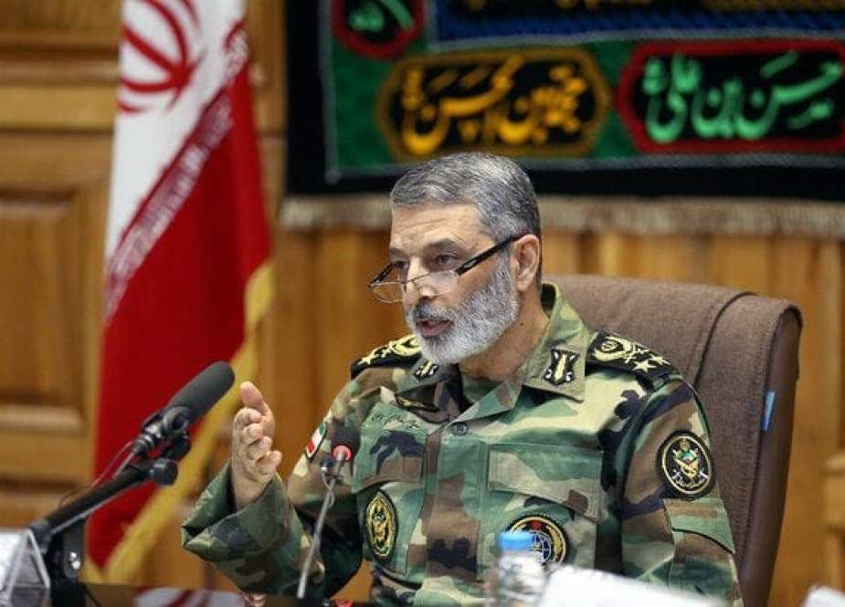İran ordusunun baş komandanı General-mayor Musəvinin çıxışı