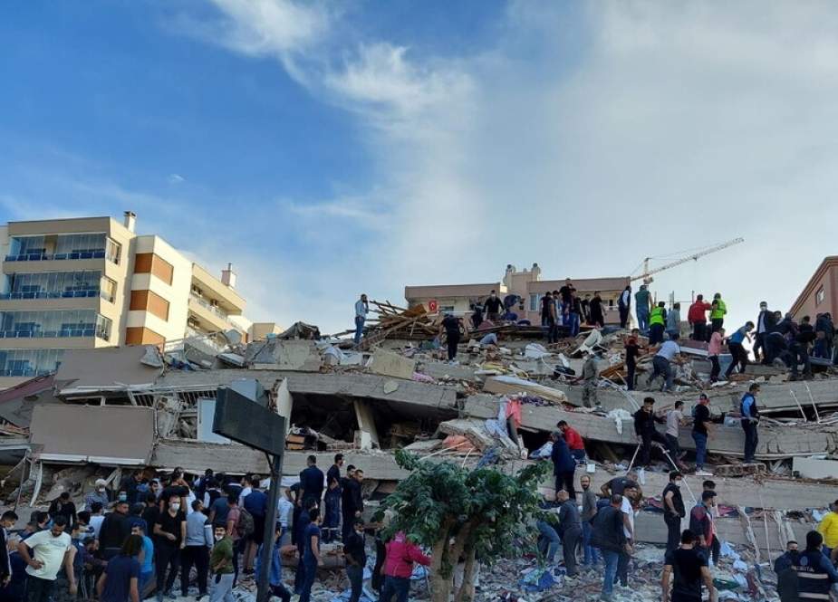 تركيا.. ارتفاع عدد قتلى زلزال إزمير إلى 24 والمصابين إلى 799
