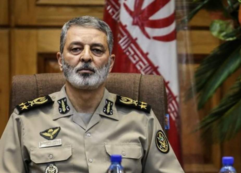 قائد الجيش الإيراني: قواتنا المسلحة قادرة على إحباط أي تهديد